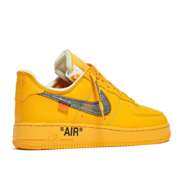 Nike Air Force 1 Low Off-Blanco ICA Universidad Oro