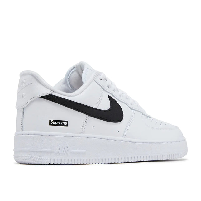 Nike Air Force 1 Low Supreme White Black