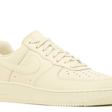 Nike Air Force 1 Low '07 Leche de coco fresca