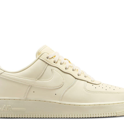 Nike Air Force 1 Low '07 Leche de coco fresca