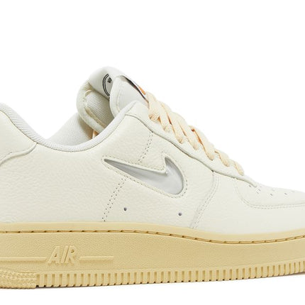 Nike Air Force 1 Low '07 LX Lavado de limón y leche de coco