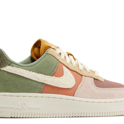 Nike Air Force 1 Low '07 LX Verde Aceite Terra Blush