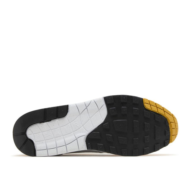 Nike Air Max 1 Essential University Gold