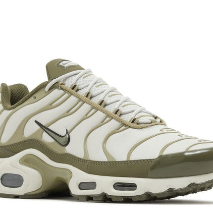 Nike Air Max Plus Hueso Claro Oliva Neutro