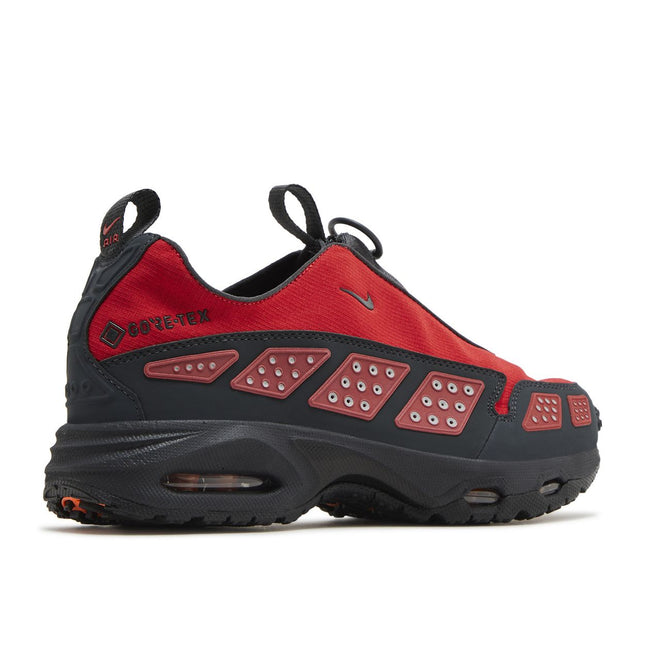 Nike Air Max Sunder Gore-Tex Hyper Crimson