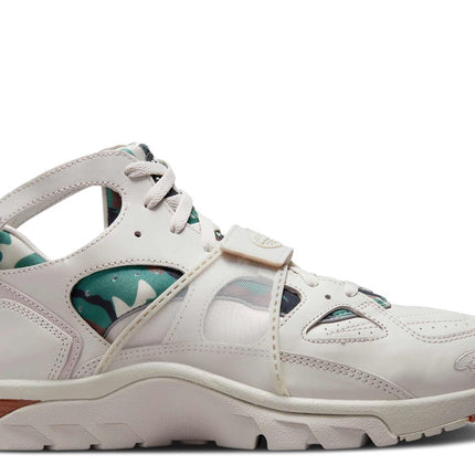 Nike Air Trainer Huarache Corteiz Light Bone