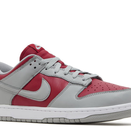 Nike Dunk Low CO.JP Ultraman inverso