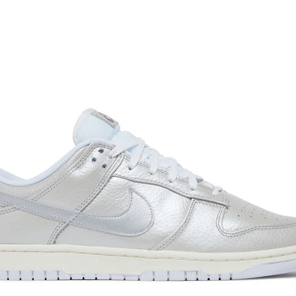 Nike Dunk Low Metallic Silver