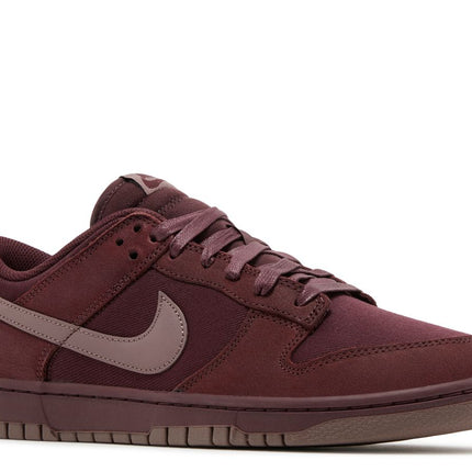 Nike Dunk Low Retro Premium Burgundy Crush