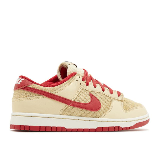 Nike Dunk Low Retro SE Strawberry Waffle
