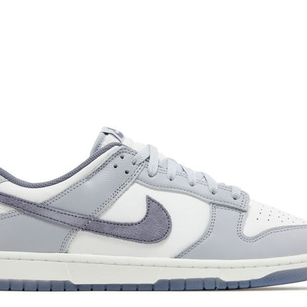 Nike Dunk Low SE Light Carbon