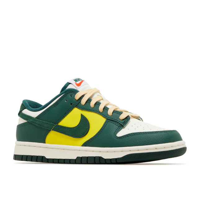 Nike Dunk Low SE Noble Green