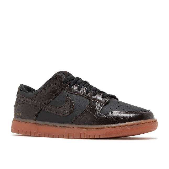 Nike Dunk Low Velvet Brown Black