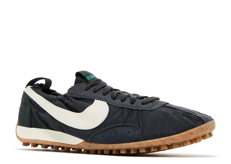 Nike-Moon-Shoe-SP-Jacquemus-