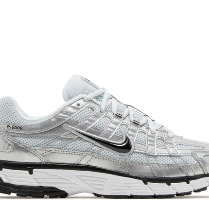 Nike P-6000 Plata Metálica Platino Puro