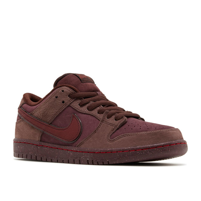 Nike SB Dunk Low City Of Love Burgundy Crush