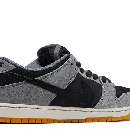 Nike SB Dunk Low Dark Smoke Grey