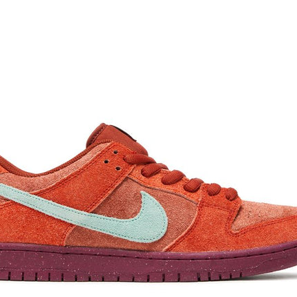 Nike SB Dunk Low Palo de rosa rojo místico