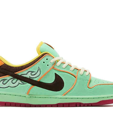 Nike SB Dunk Low Rodeo Tourmaline