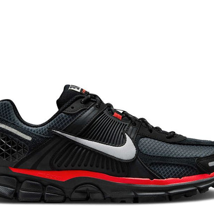 Nike Zoom Vomero 5 Black Metallic University Red