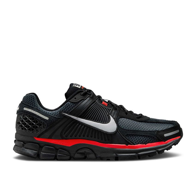 Nike Zoom Vomero 5 Black Metallic University Red