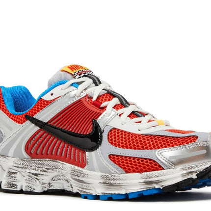 Nike Zoom Vomero 5 Gundam