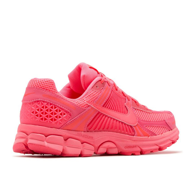 Nike Zoom Vomero 5 Hot Punch