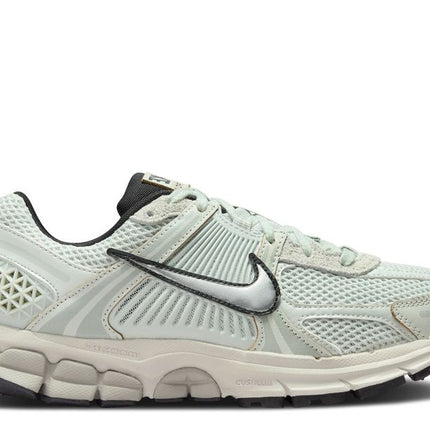 Nike Zoom Vomero 5 Light Silver Chrome