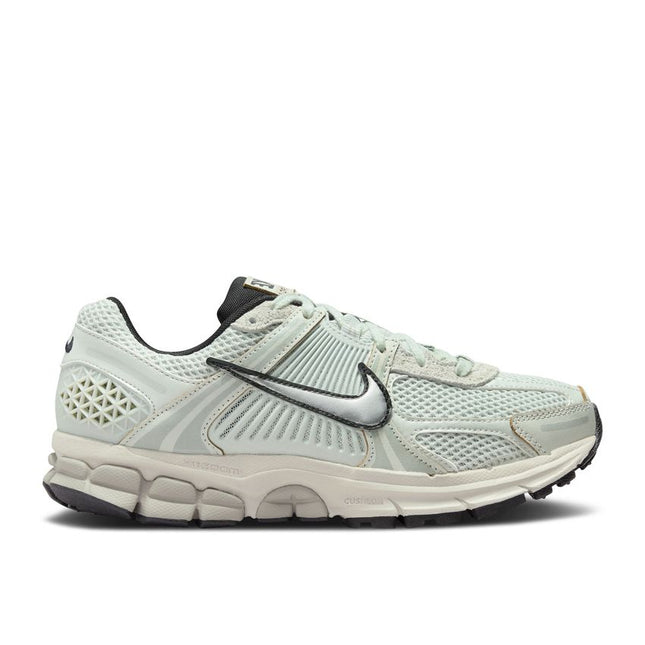 Nike Zoom Vomero 5 Light Silver Chrome