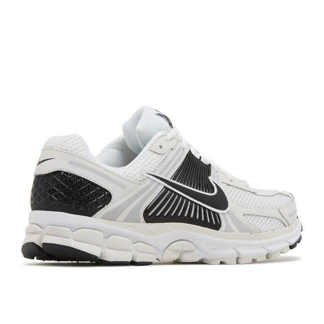 Nike Zoom Vomero 5 White Black