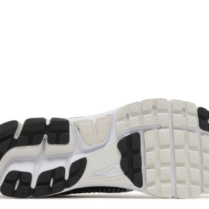 Nike Zoom Vomero 5 White Black