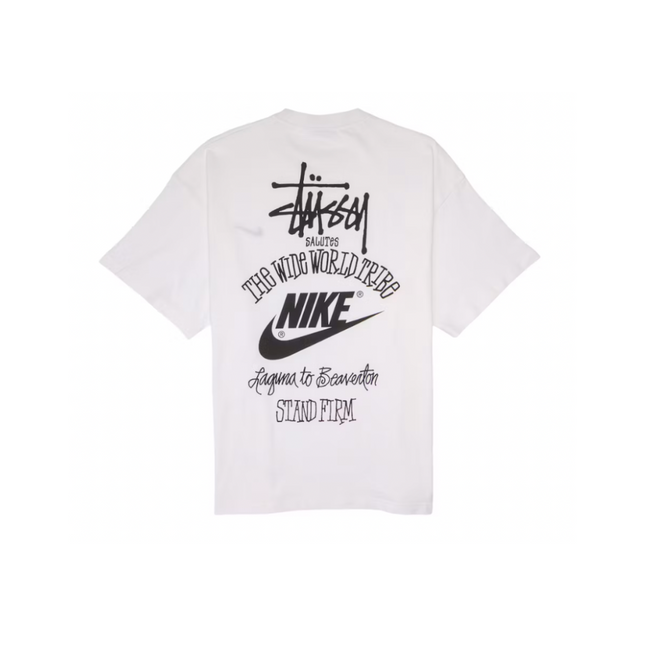 Camiseta Nike x Stussy The Wide World Tribe blanco