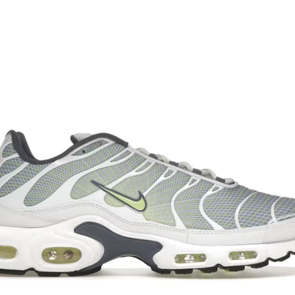 Nike Air Max Plus Pebble Grey Lime