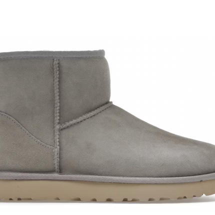 Bota UGG Classic Mini II Cabra