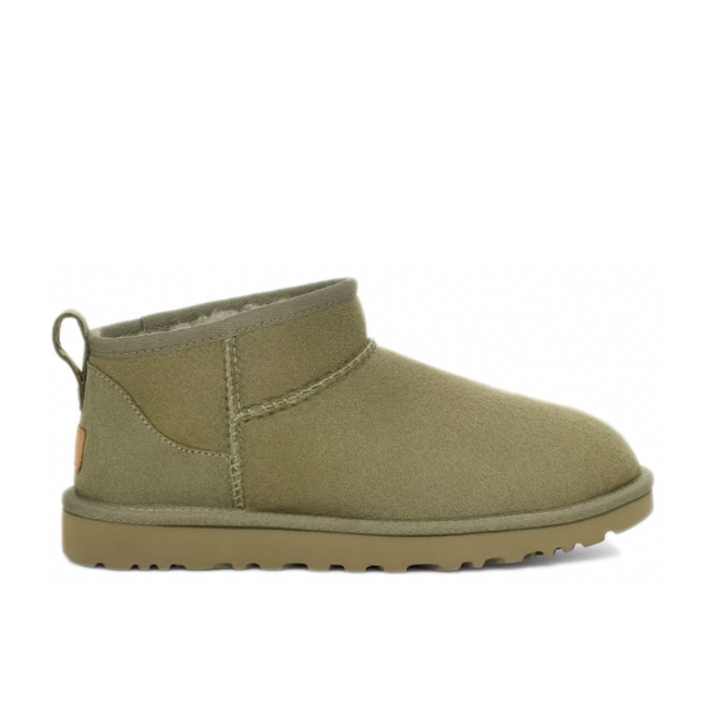 UGG Classic Ultra Mini Bota Sombreada Trébol