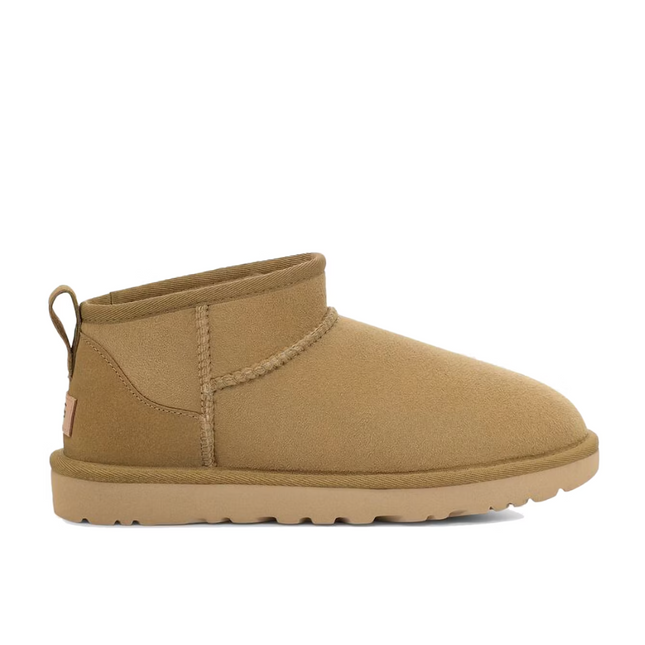 Bota UGG Classic Ultra Mini Tomatillo