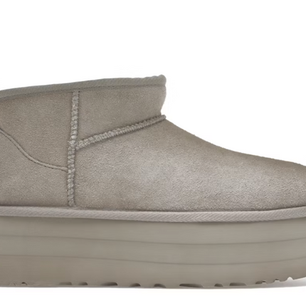 Bota UGG Classic Ultra Mini cedro quemado