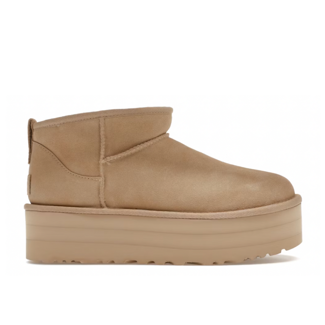 Bota UGG Classic Ultra Mini con plataforma Mostaza Semilla