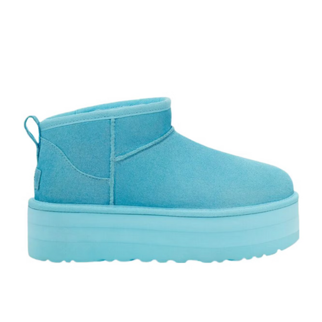 Bota UGG Classic Ultra Mini con plataforma Summer Sky