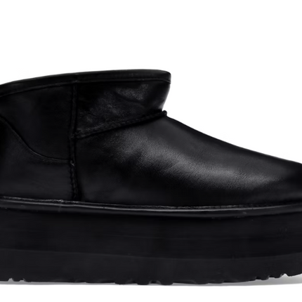 Bota UGG Classic Ultra Mini cedro quemado