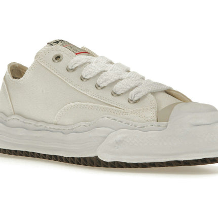 Maison Mihara Yasuhiro Hank OG Sole Canvas Low White A05FW702-WHT, trois-quarts avant extérieur