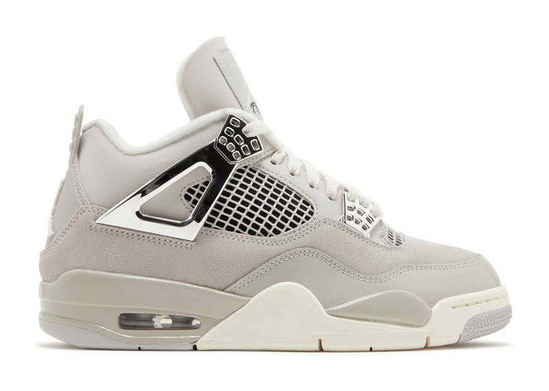 Air Jordan 4 Retro Frozen Moments
