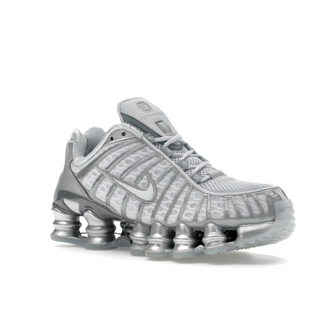 Nike Shox TL Chrome AR3566-003, trois-quarts avant extérieur