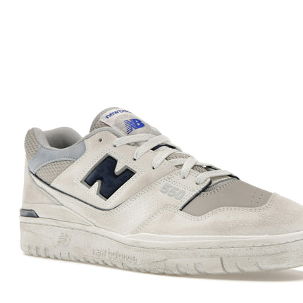 New Balance 550 Distressed Nimbus Cloud Navy BB550GD1, trois-quarts avant extérieur