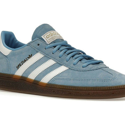 Adidas Handball Spezial Light Blue BD7632, trois-quarts avant extérieur