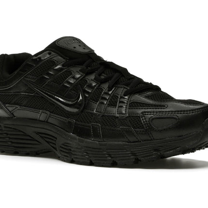 Nike P-6000 Black CD6404-002, trois-quarts avant extérieur