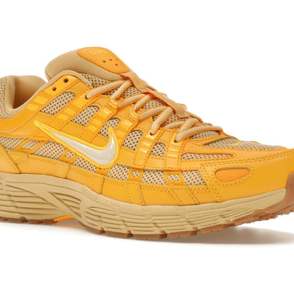 Nike P-6000 University Gold CD6404-201, trois-quarts avant extérieur