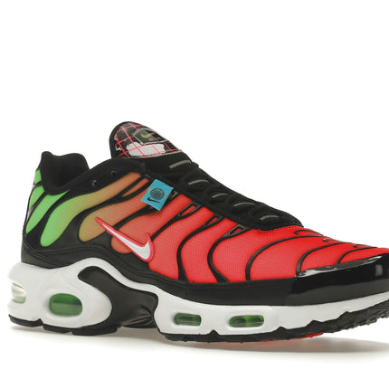 Nike Air Max Plus Worldwide Pack Crimson Green CK7291-001, trois-quarts avant extérieur
