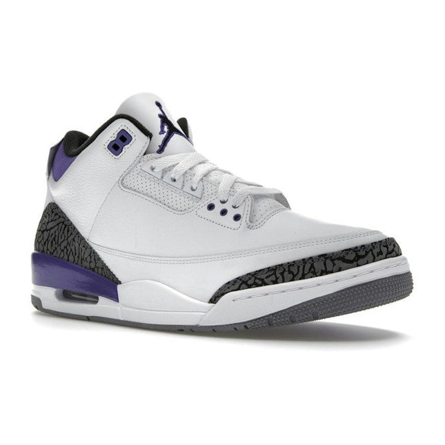 Air Jordan 3 Dark Iris CT8532-105, trois-quarts avant extérieur