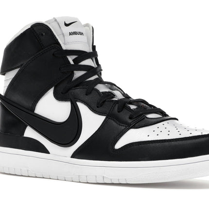 Nike Dunk High Ambush Black White CU7544-001, trois-quarts avant extérieur